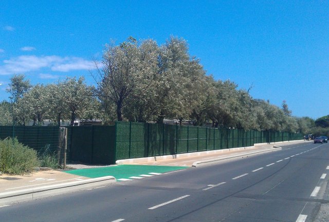Côté chemin du Payrollet